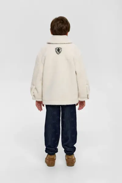 Куртка из искусственного меха — изображение 6