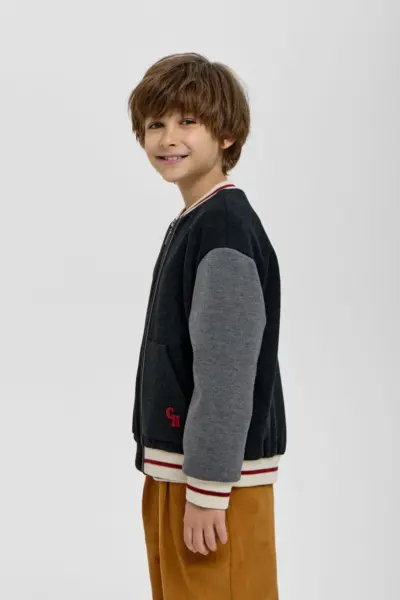 Бомбер — изображение 3