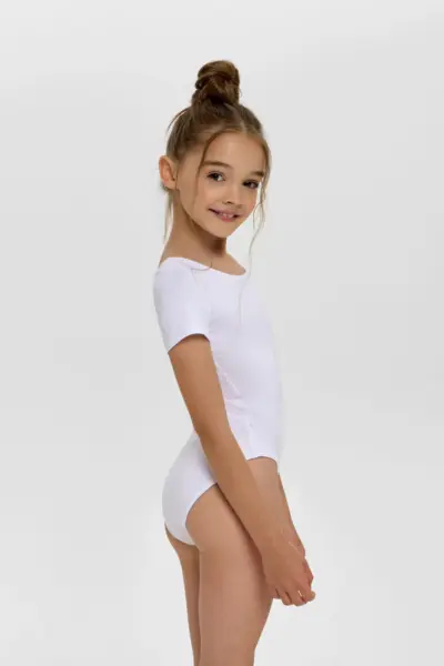 Купальник с коротким рукавом, спортивный — изображение 7