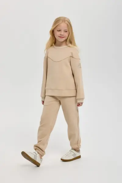 Костюм трикотажный (свитшот, брюки) — изображение 3