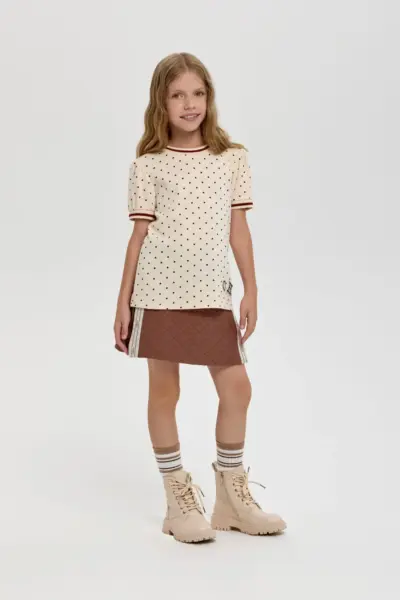 Футболка с декором — изображение 5