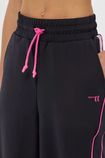 Брюки спортивные широкие — изображение 10