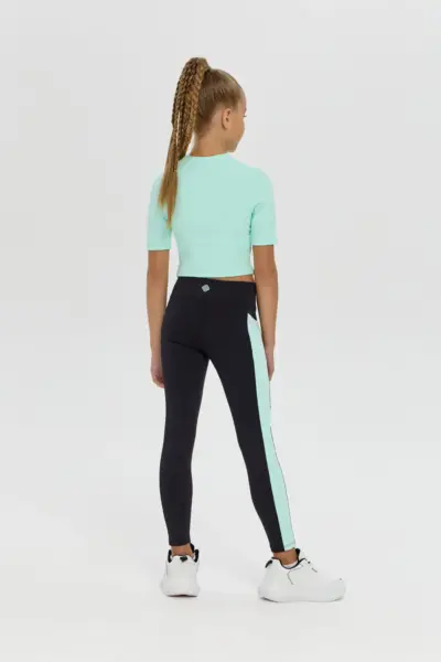 Леггинсы спортивные с карманами — изображение 7