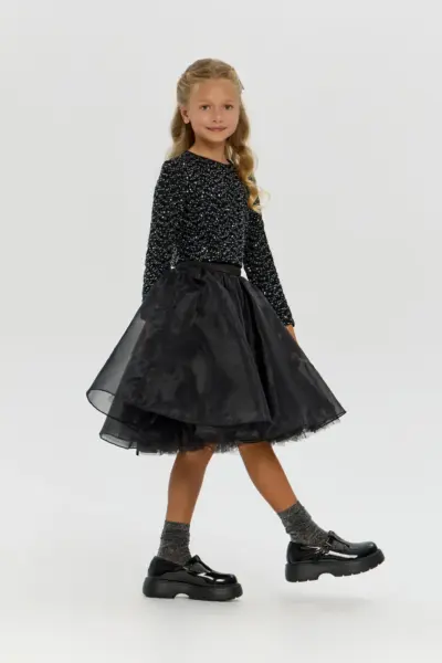 Блузка нарядная с пайетками — изображение 5