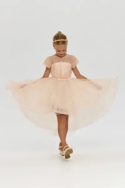 Платье нарядное с пайетками — изображение 5