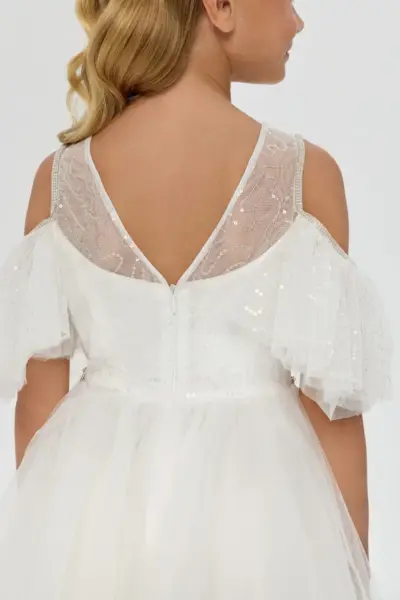 Платье с пышными рукавами — изображение 11