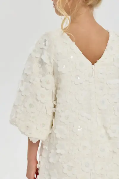 Платье с объемными цветами и пайетками — изображение 8