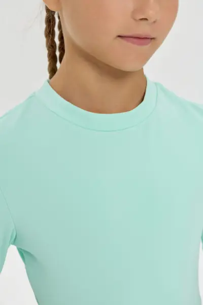 Футболка спортивная укороченная — изображение 9