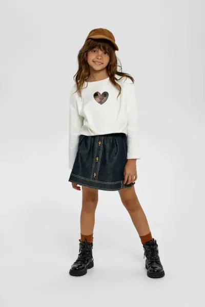 Лонгслив укороченный с декором — изображение 8