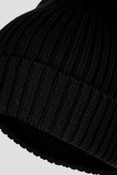 Шапка вязаная — изображение 3