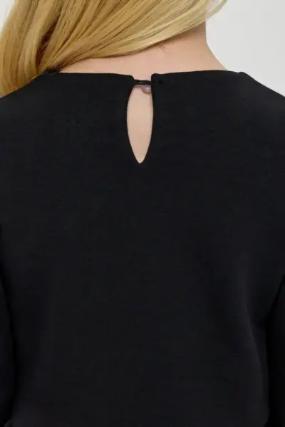 Лонгслив с баской — изображение 11