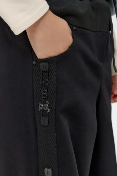 Брюки с декором — изображение 7