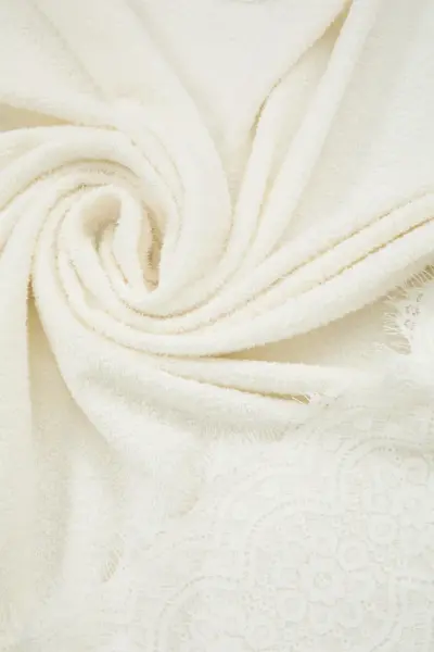 Пеленка махровая с кружевом — изображение 3