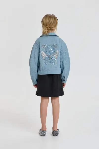 Куртка джинсовая с декором — изображение 13