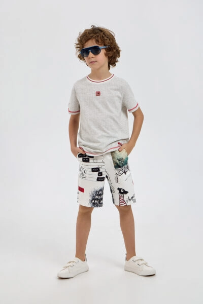 Футболка с декором — изображение 7