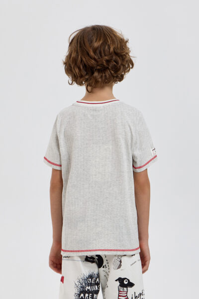 Футболка с декором — изображение 3