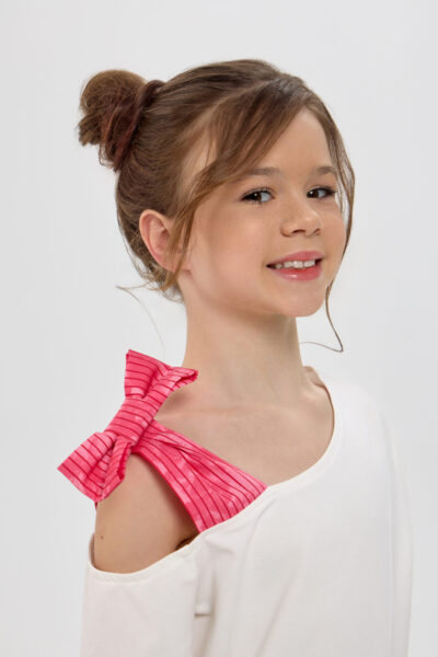 Футболка с объемным декором — изображение 9