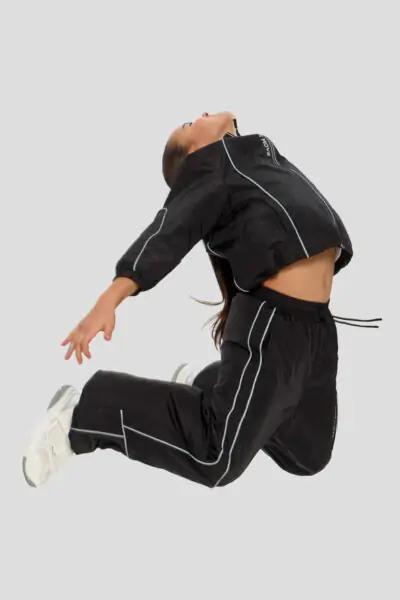 Куртка спортивная — изображение 11