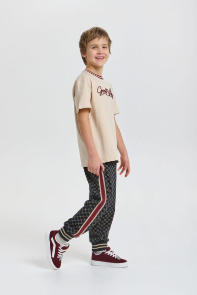 Футболка с вышивкой — изображение 9