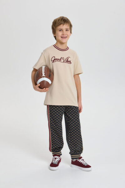 Футболка с вышивкой — изображение 11