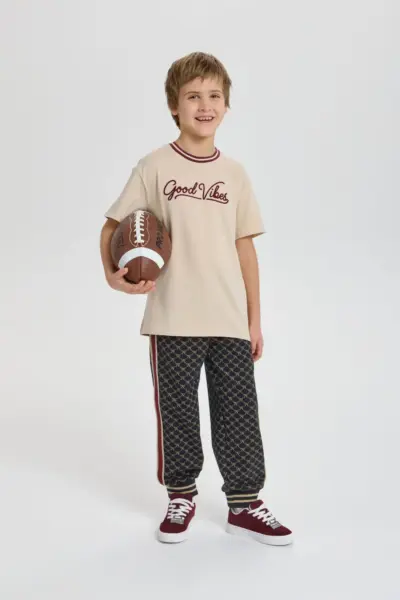 Футболка с вышивкой — изображение 11