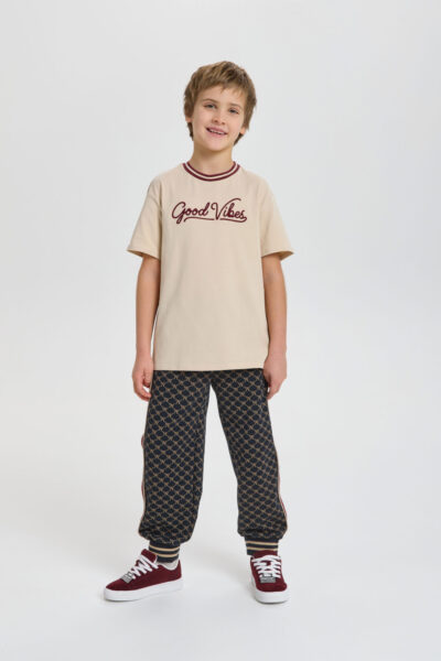 Футболка с вышивкой — изображение 8