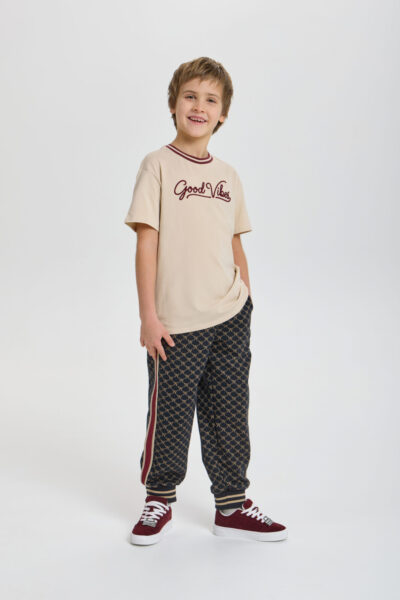 Футболка с вышивкой — изображение 7