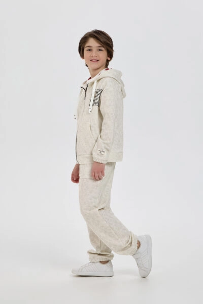 Костюм (толстовка, брюки) — изображение 15