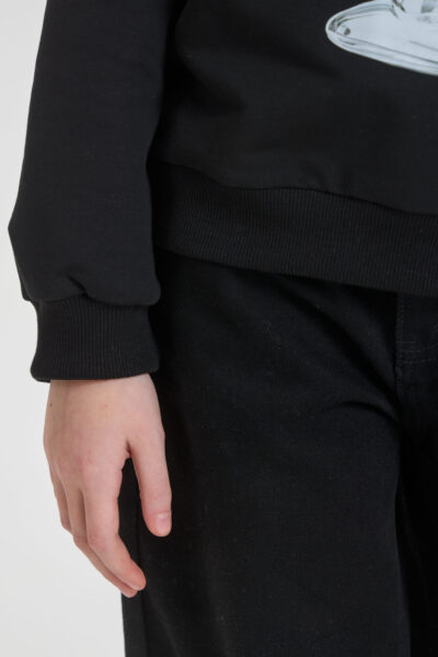 Свитшот с крупной аппликацией — изображение 11