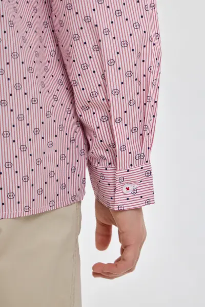 Рубашка с принтом — изображение 16