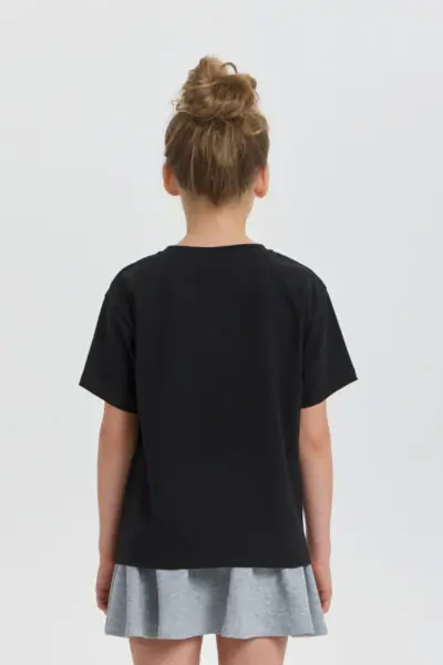 Футболка с декором — изображение 3