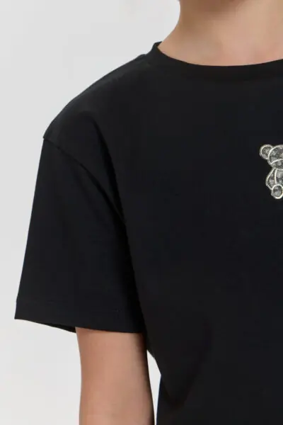 Футболка с декором — изображение 10