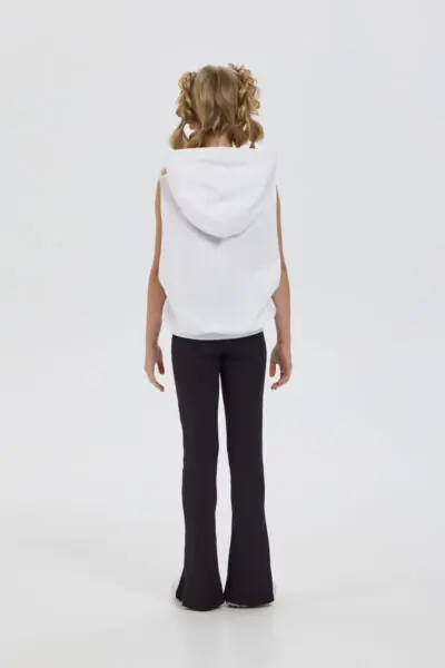 Жилет с капюшоном — изображение 9