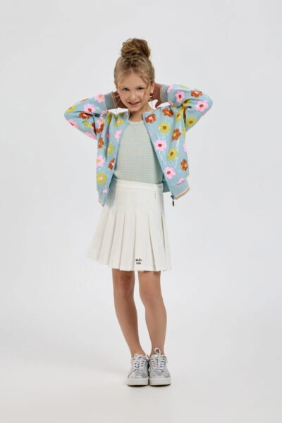 Бомбер с цветами из пайеток — изображение 10