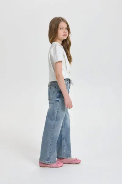 Футболка с декором — изображение 10