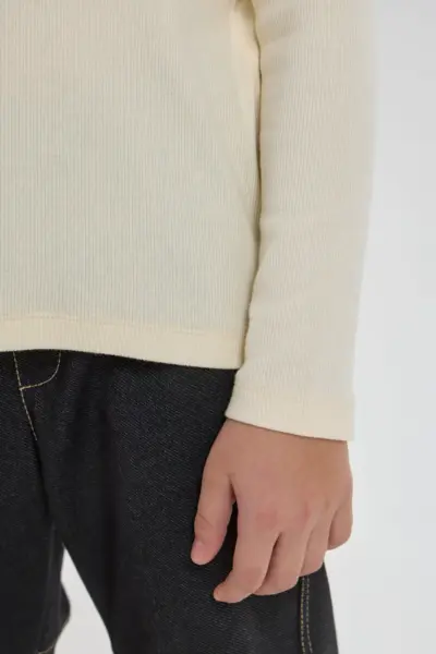 Джемпер с декором — изображение 9