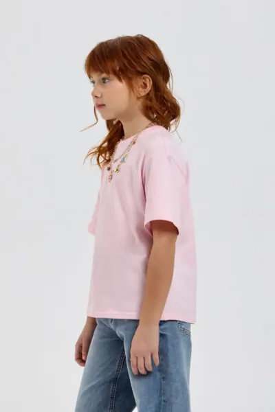 Футболка в комплекте с колье — изображение 3