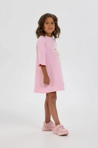 Платье трикотажное с аппликацией — изображение 4