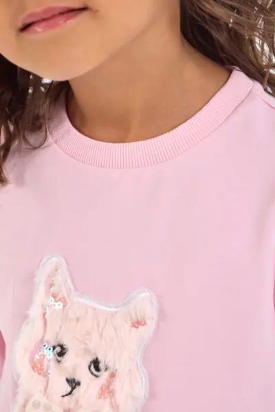 Платье трикотажное с аппликацией — изображение 11