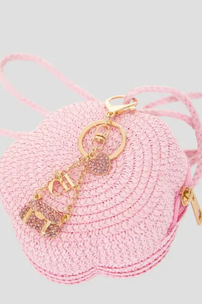 Сумочка плетеная с брелоком — изображение 3