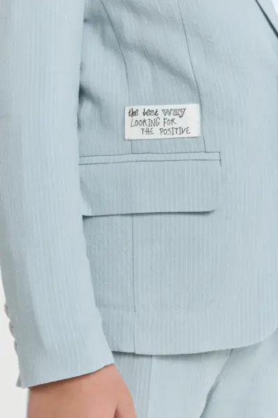 Пиджак нарядный — изображение 9