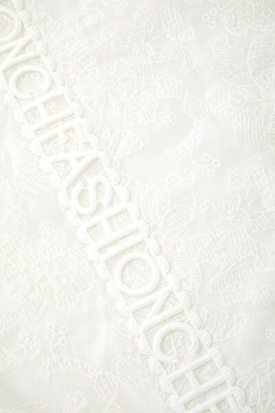 Плед  нарядный с декором — изображение 4