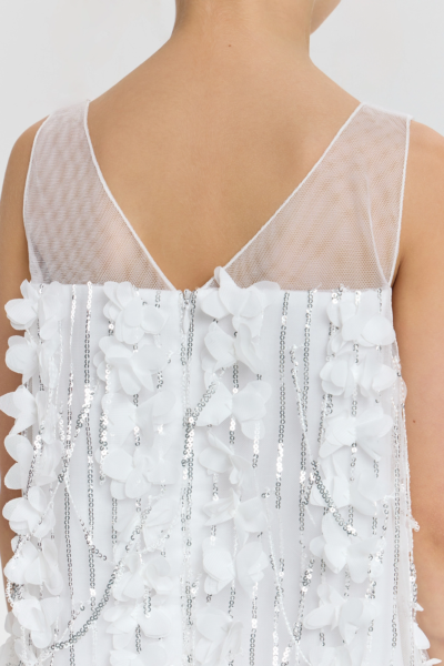 Платье нарядное с воланом — изображение 11